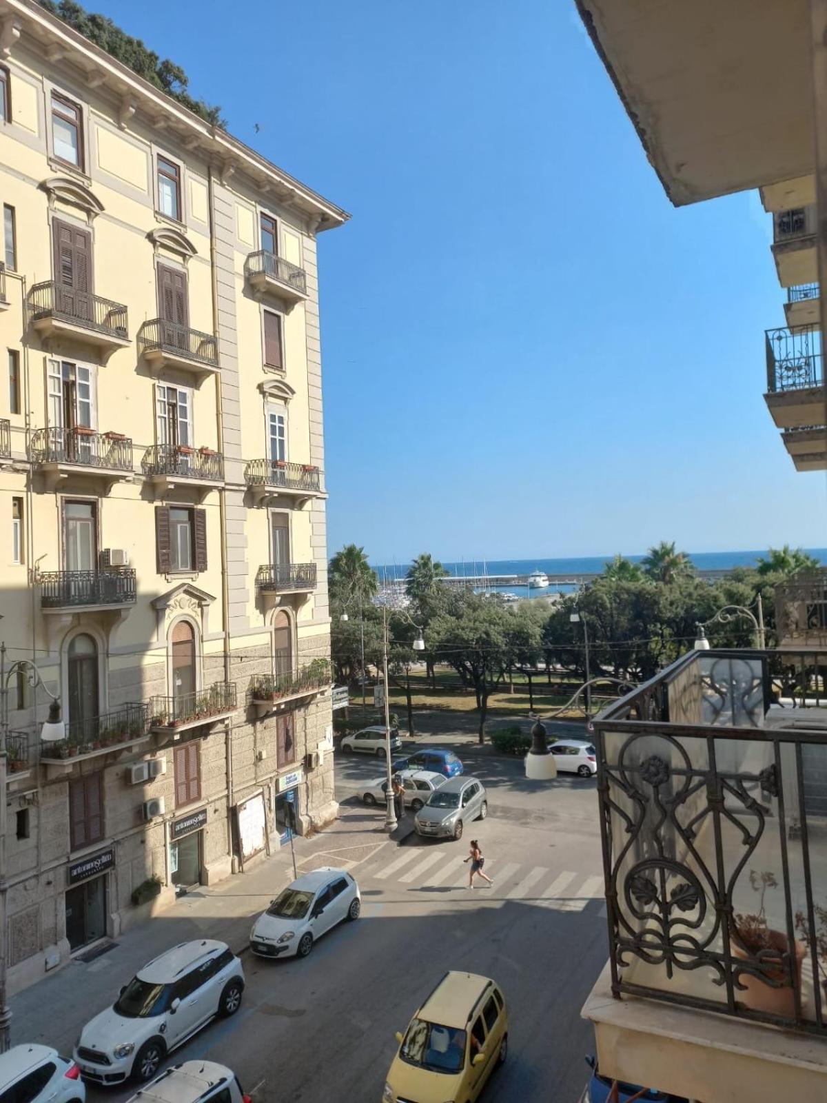Mareluna Promenade - Exclusive *